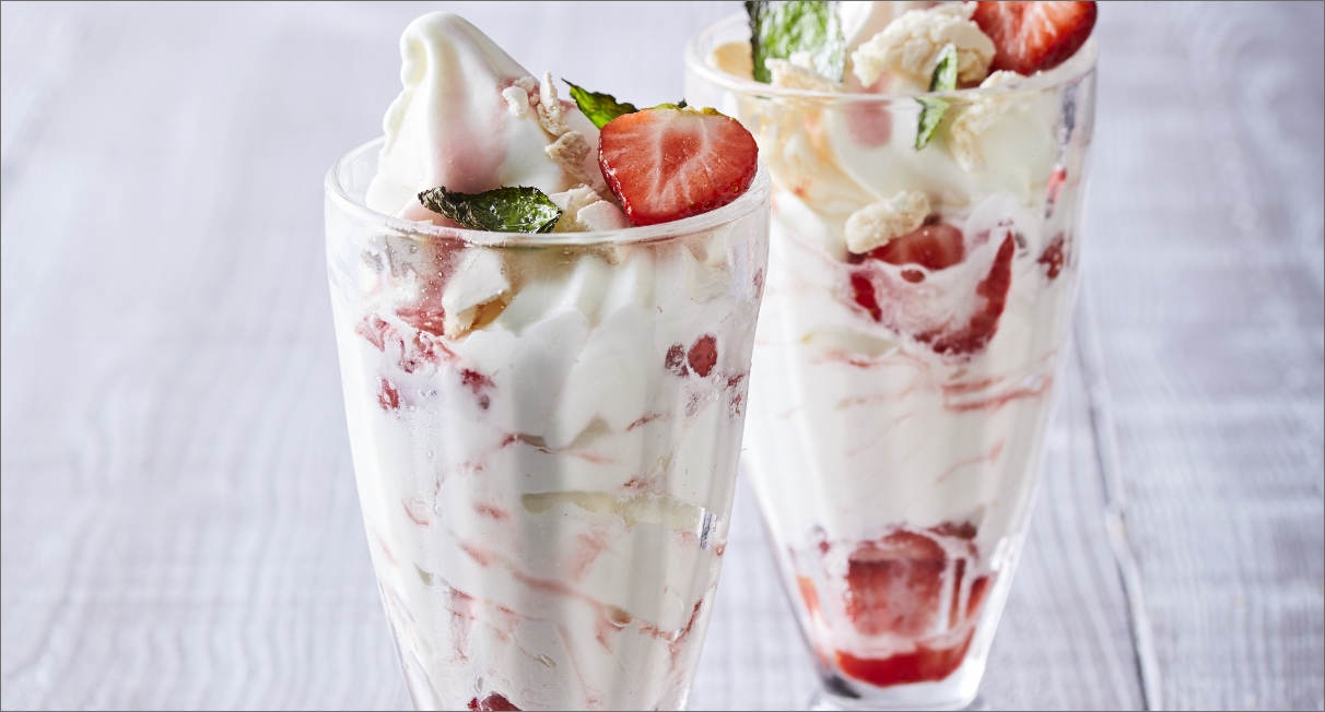 Kerrymaid's No Churn Eton Mess Ripple Ice Cream